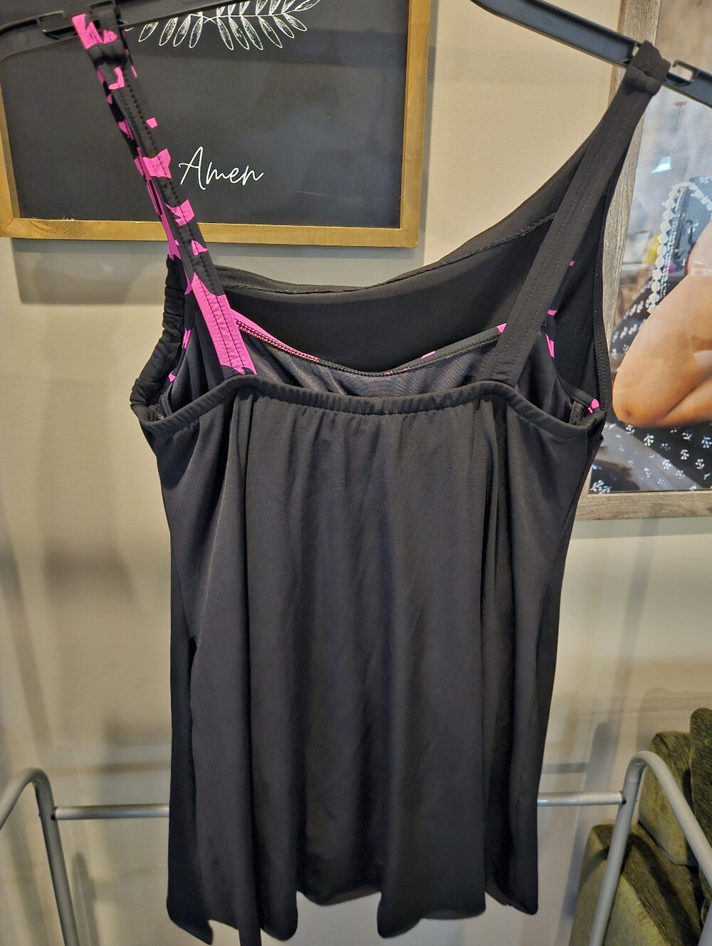 Magic Suit Swimsuit Dress size 14 Pink And Black Floral Slimming Swoop Shoulder - Picture 3 of 6
